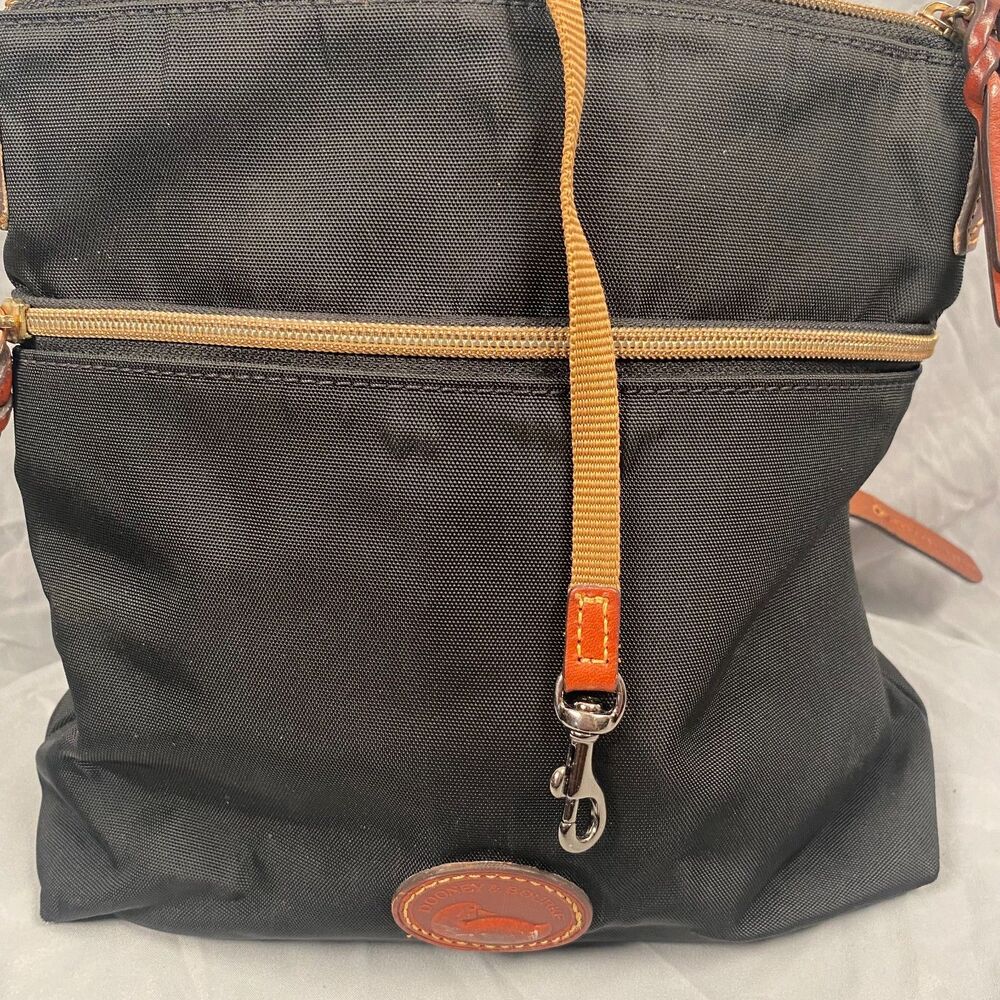 Authentic Dooney and Bourke Black Nylon and Leather Cross Body Messenger Bag - Picture 7 of 16